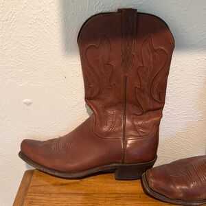 Lucchese 12 EE mens boots. Great shape